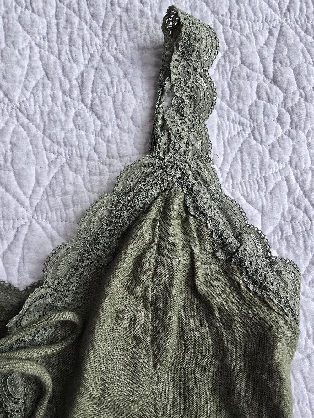 Abercrombie & Fitch Lace-Trim Tie Front Linen Blend Peplum Cami Top Green - Picture 2 of 12